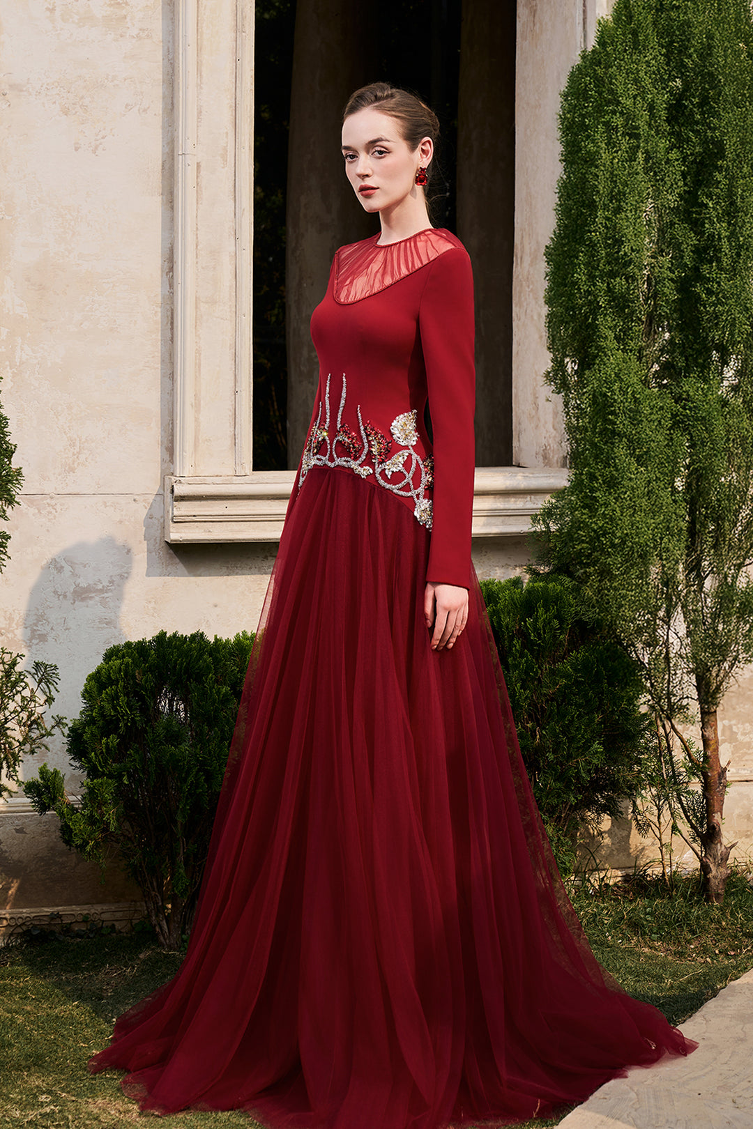 See-Through Shoulder Curved Crystal Hemline Dress