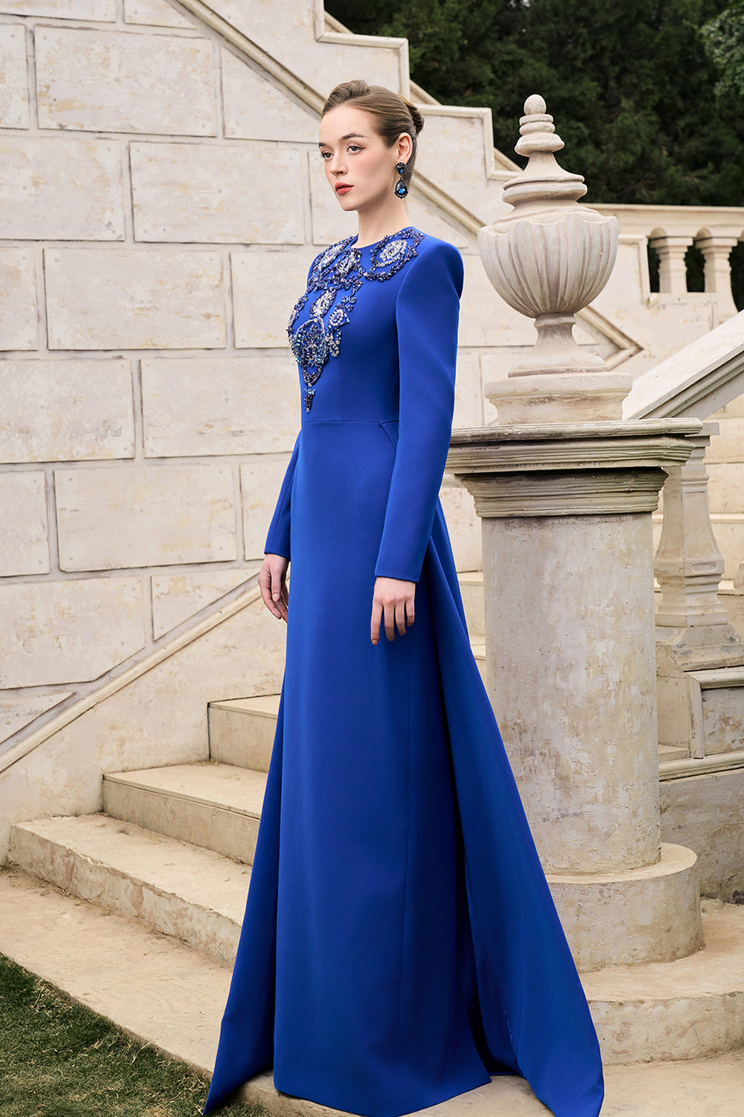 3D Crystal-Embellished Long Back Flap