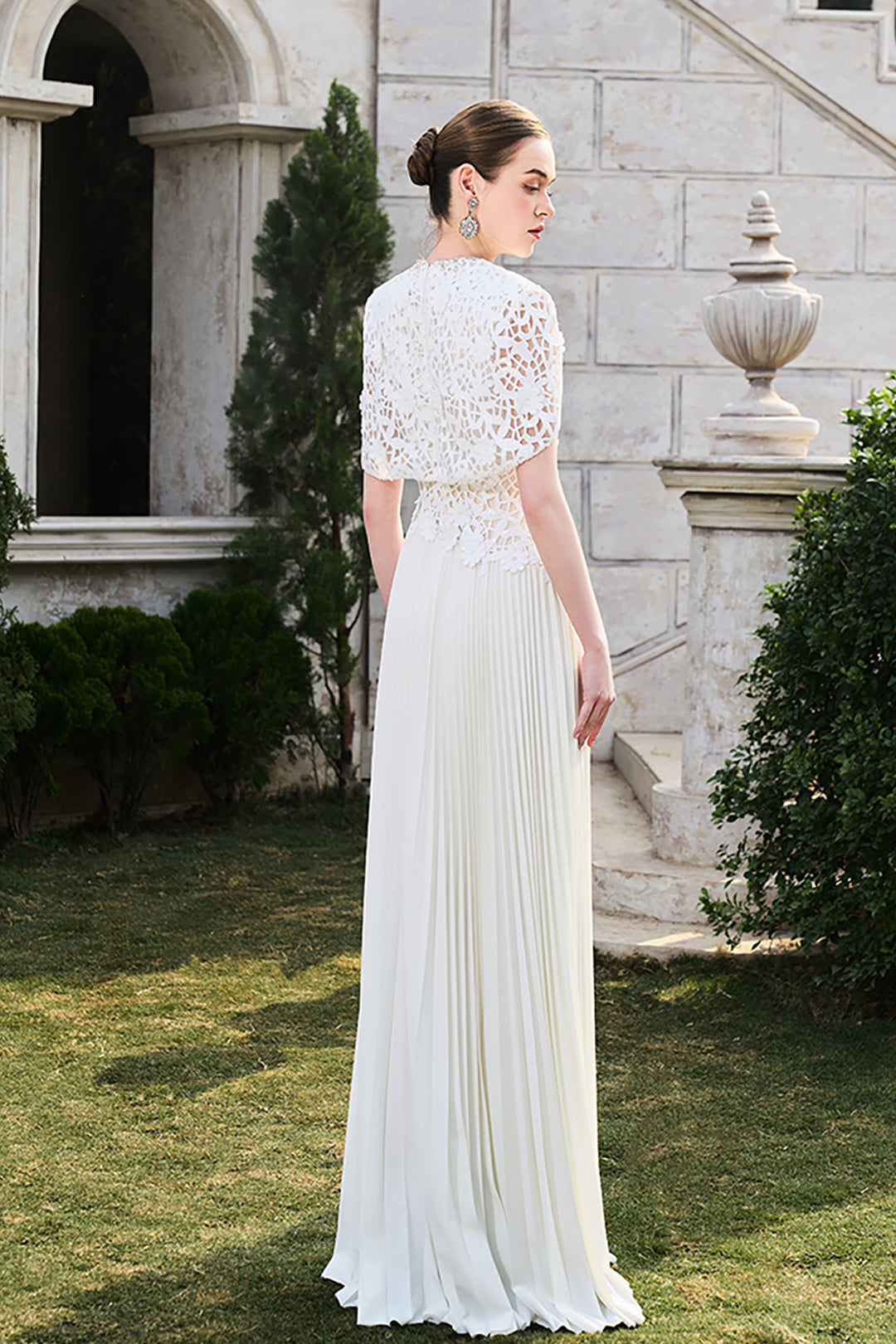 Short Cape Sleeve Floral Lace Pleated Dress