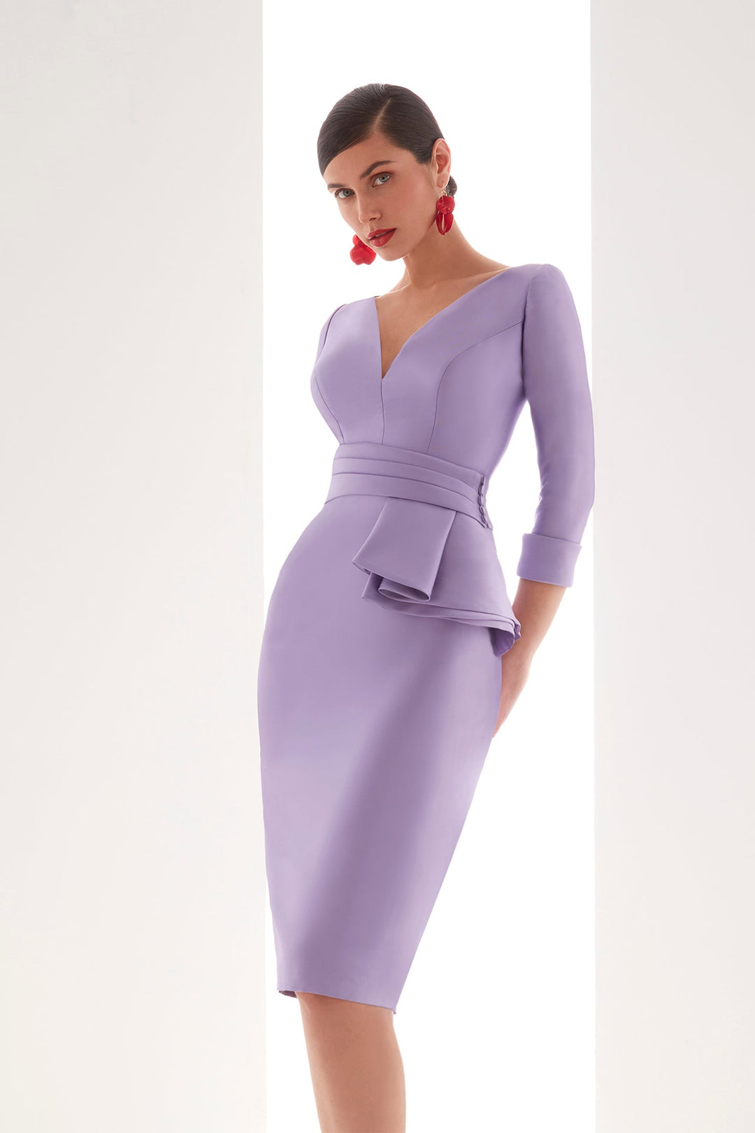 Midi V-Neckline Dress Lavender / FR 56 Midi V-Neckline Dress Lavender / FR 56