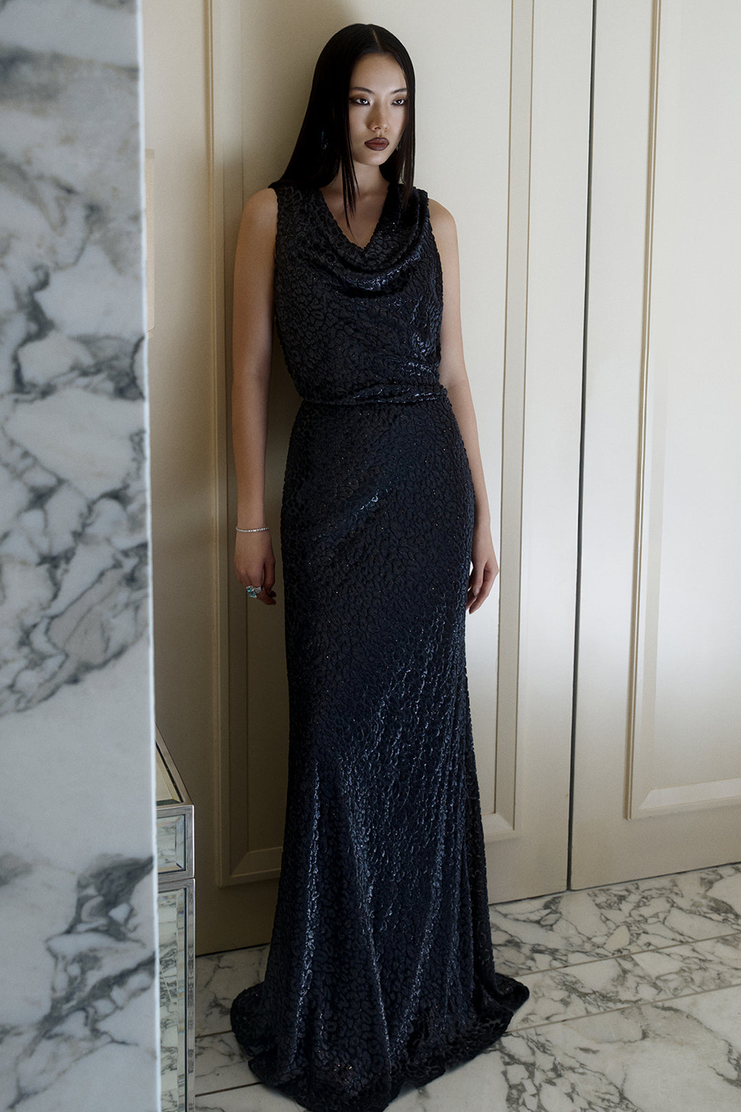 Sleeveless Column Long Dress