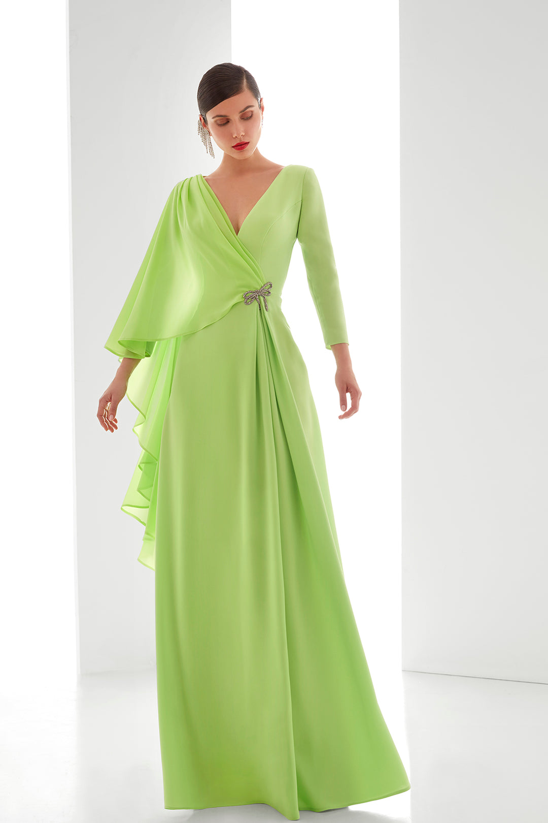 Bateau Neck Long Guest Dress with Crystal Detail Green / FR 56 Bateau Neck Long Guest Dress with Crystal Detail Green / FR 56