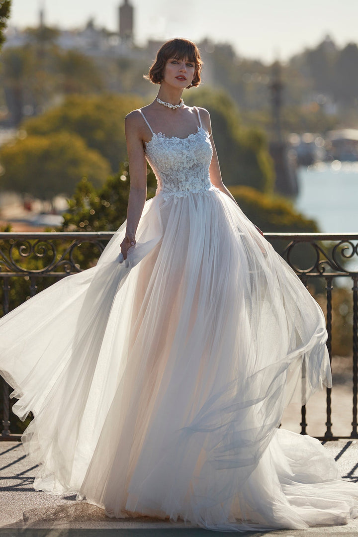 Off-White A-line Long Wedding Dress