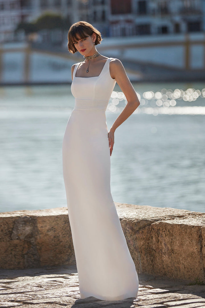 Off-White Column Long Wedding Dress