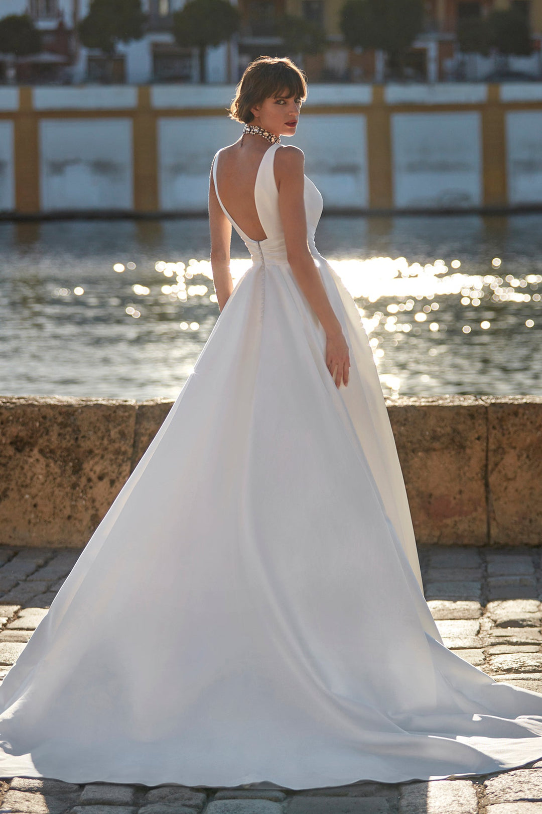 Off-White A-line Long Wedding Dress