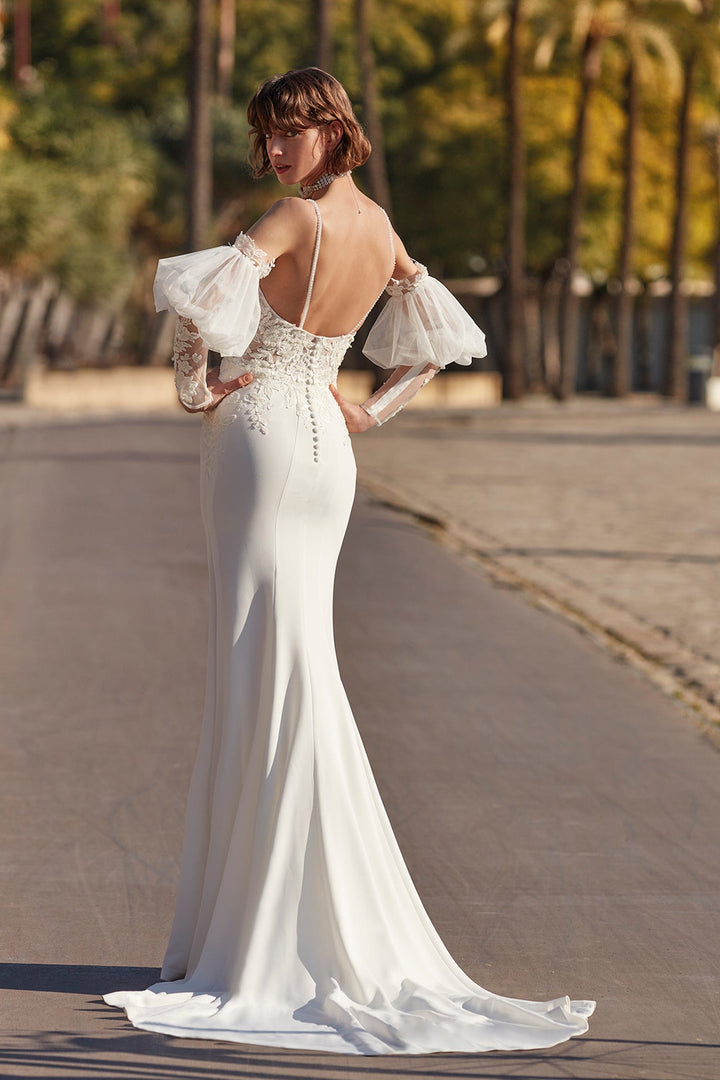 Off-White Mermaid Long Wedding Dress