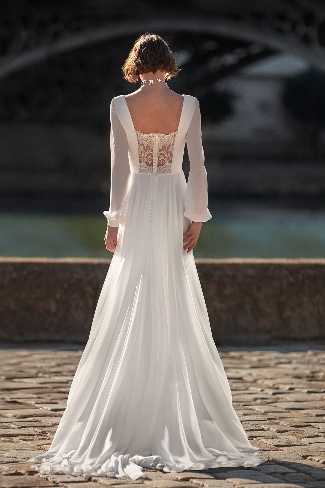 Open Neckline Wedding Dress