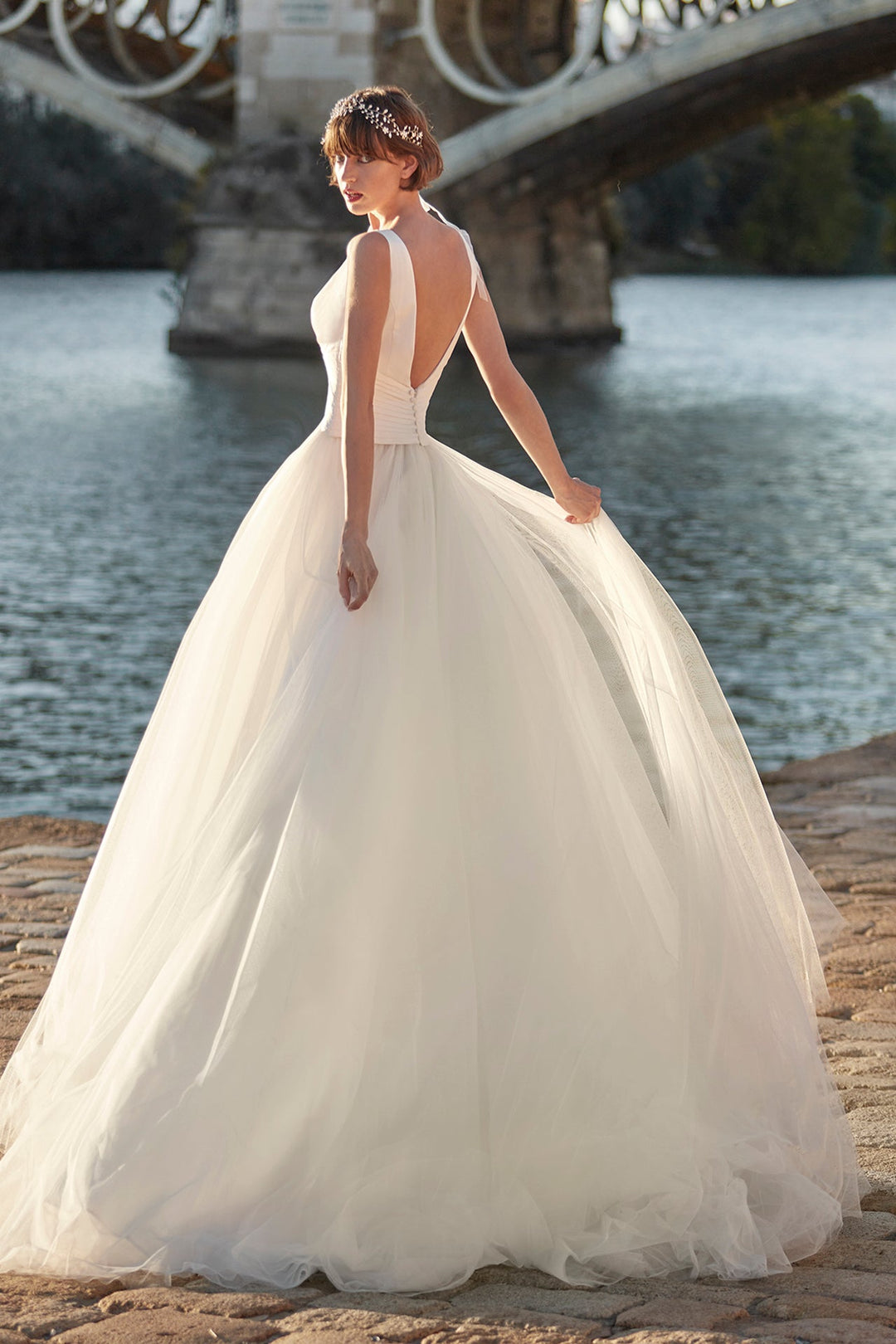 Sleeveless A-Line Wedding Dress