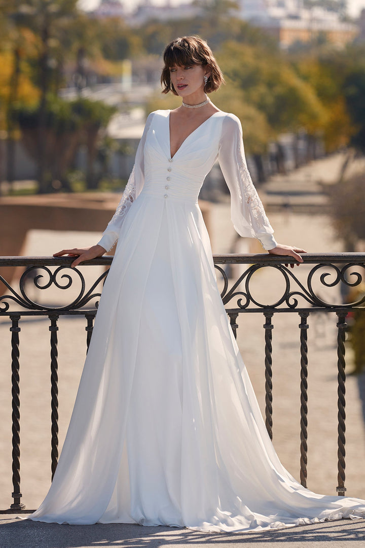 Off-white Long Sleeves Wedding Dress