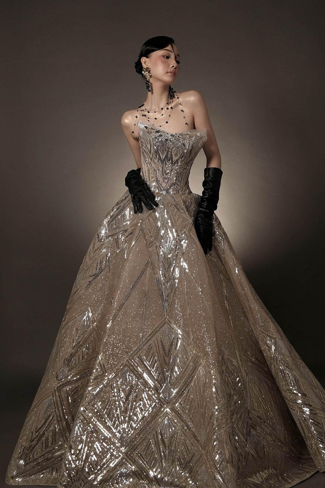 Crystal A-Line Dress with Embellished Bodice Gold / FR 36 Crystal A-Line Dress with Embellished Bodice Gold / FR 36