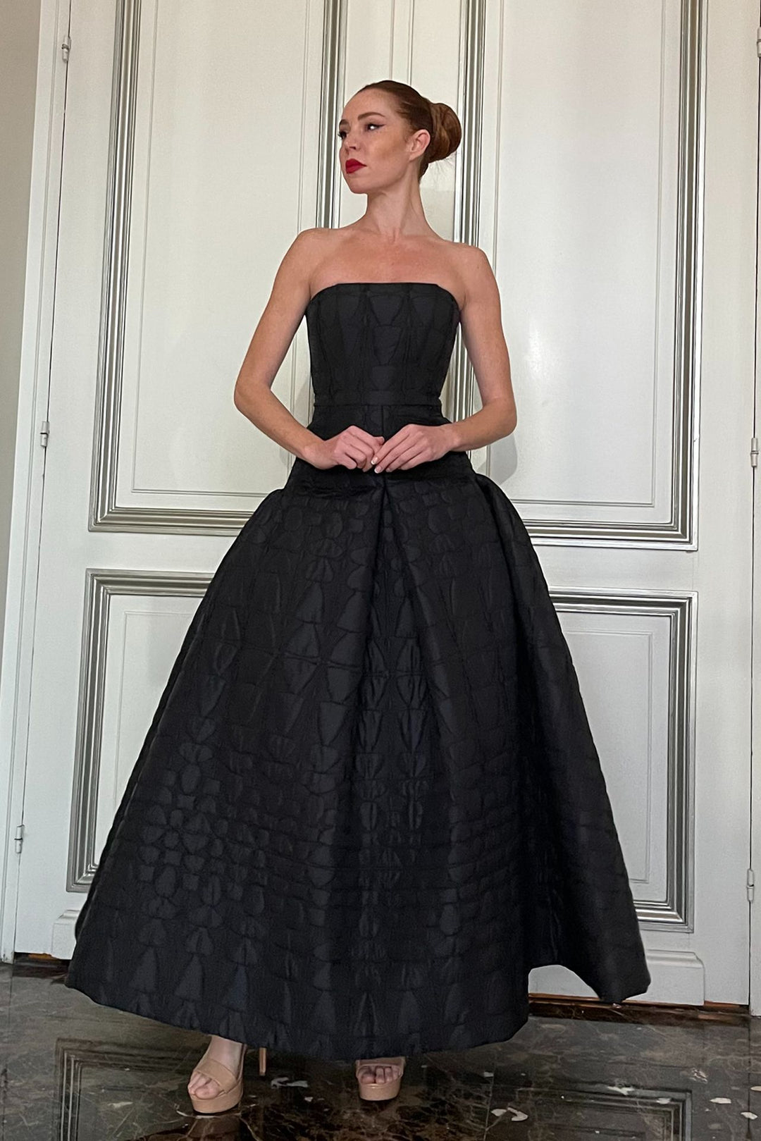 Fitted through hips brocade dress Black / FR 48 Fitted through hips brocade dress Black / FR 48