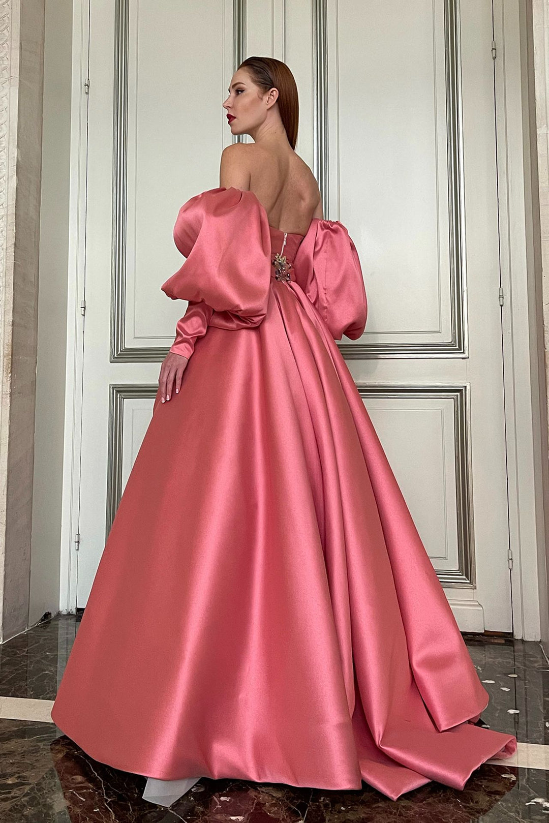 Satin off-The-Shoulder Princess Dress Pink / FR 38 Satin off-The-Shoulder Princess Dress Pink / FR 38