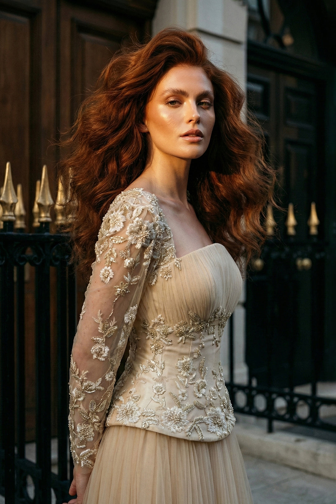 Lace Bodice Pleated Dress with Beaded Embroidery Nude / FR 52