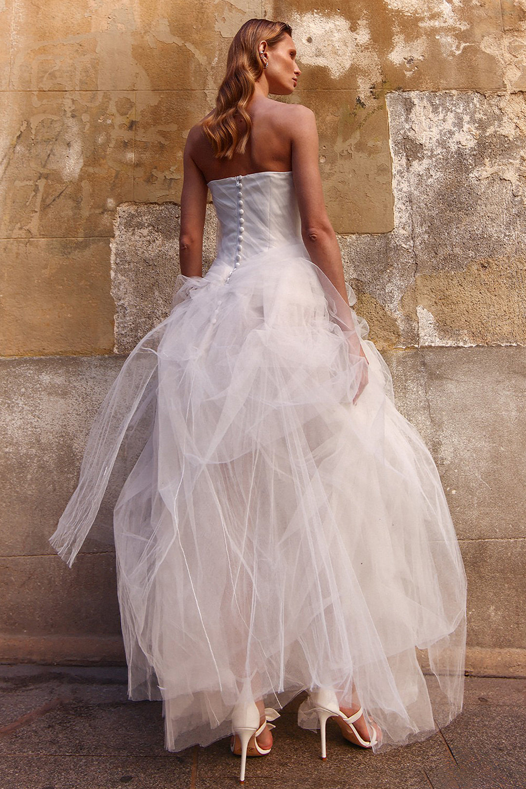 Wedding Dress with Fitted Bodice and Tulle Skirt White / FR 38