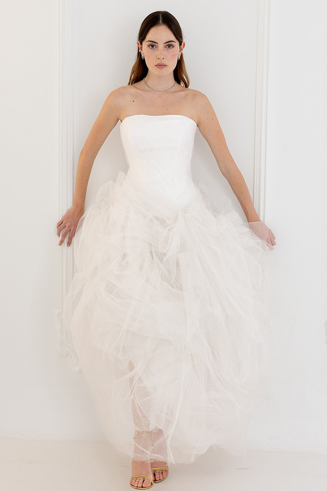 Wedding Dress with Fitted Bodice and Tulle Skirt