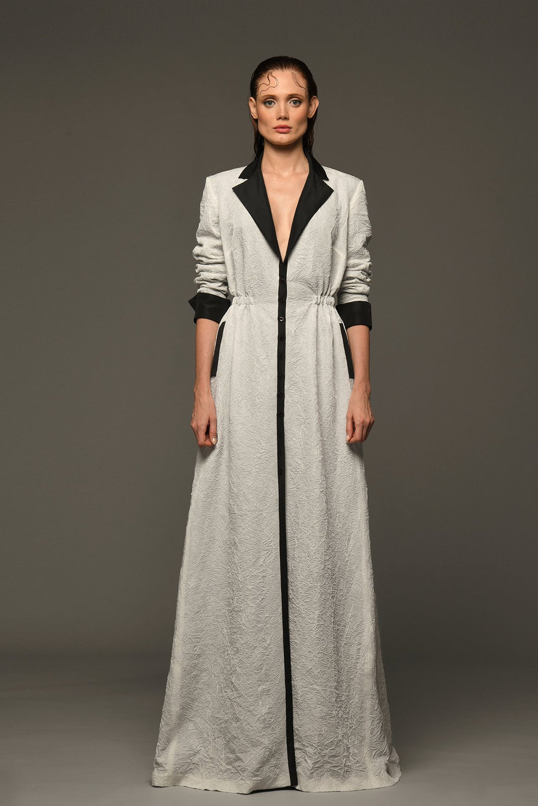 taffeta shirt dress Wrinkled taffeta coat dress with Black lapel US 14 / Off-White