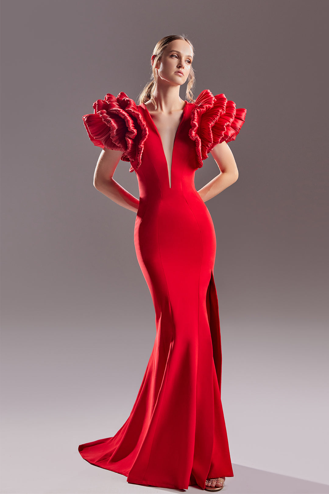 Sleeveless Mermaid Dress with Ruffled Shoulders