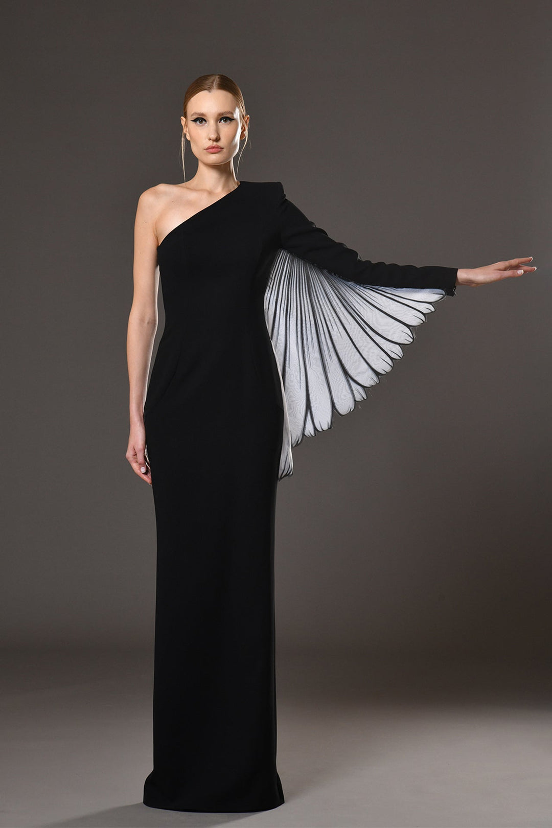One shoulder crepe dress with organza petals Black / US 10 One shoulder crepe dress with organza petals Black / US 10