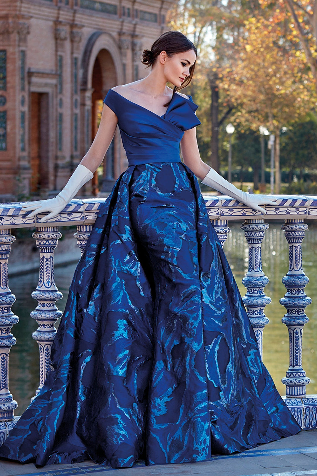 Off-The-Shoulder Printed Mermaid Dress with Overskirt Blue / FR 46 Off-The-Shoulder Printed Mermaid Dress with Overskirt Blue / FR 46