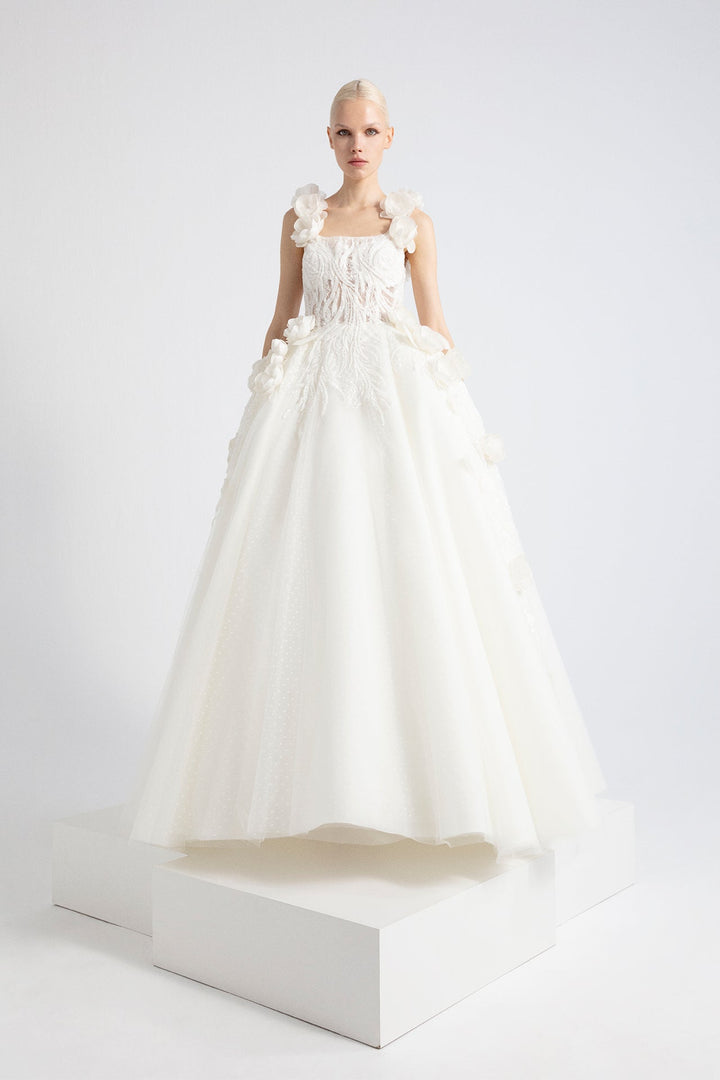 Sleeveless Princess Dress with Floral Appliques and Embroidery