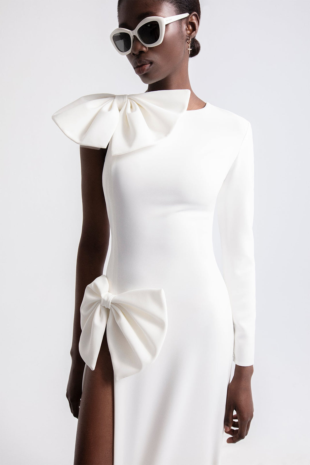 Crepe Asymmetrical Mermaid Wedding Dress – M.R DESIGN